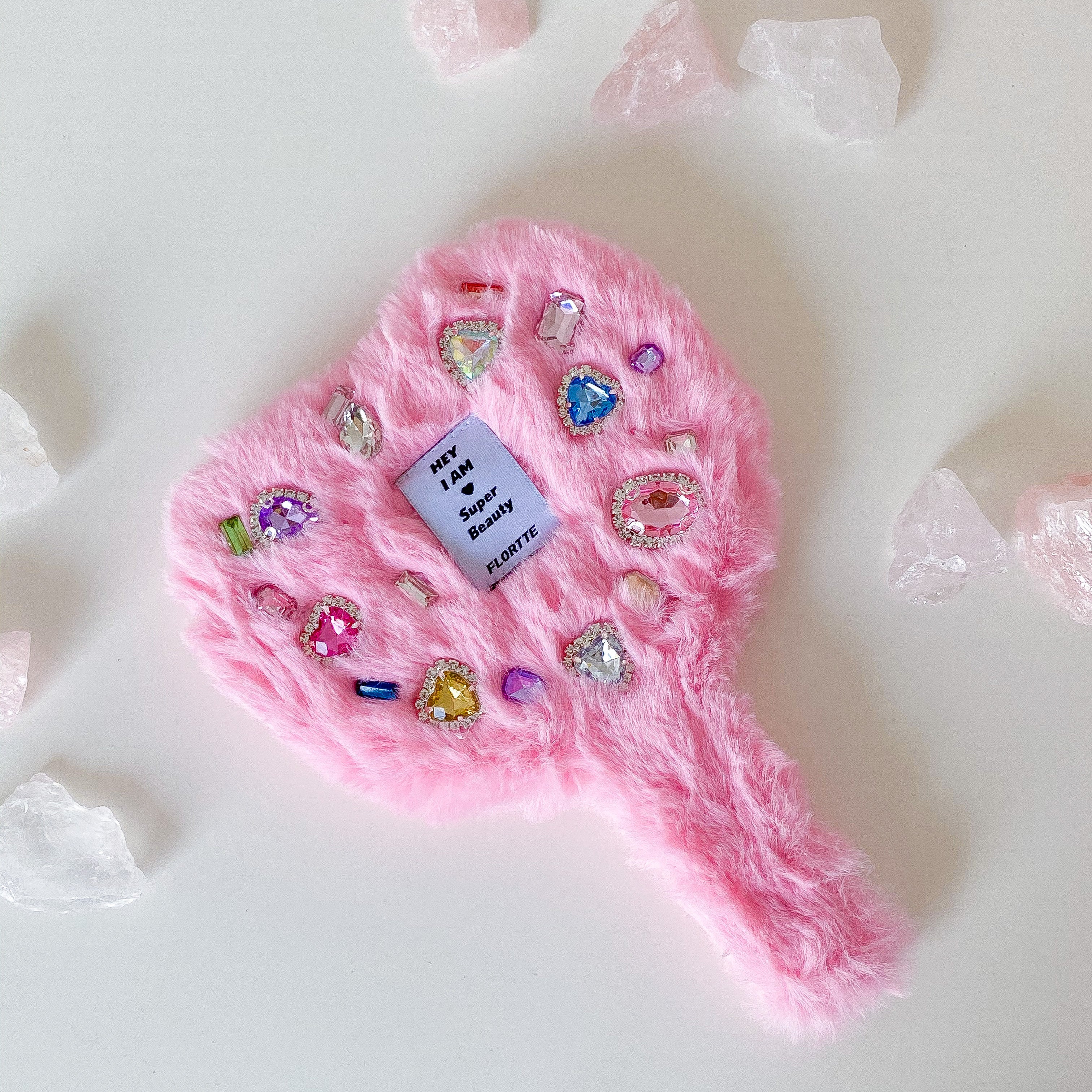 Collection of Segmentierte, selbstklebende, kleberfreie künstliche Wimpern in a gallery layout