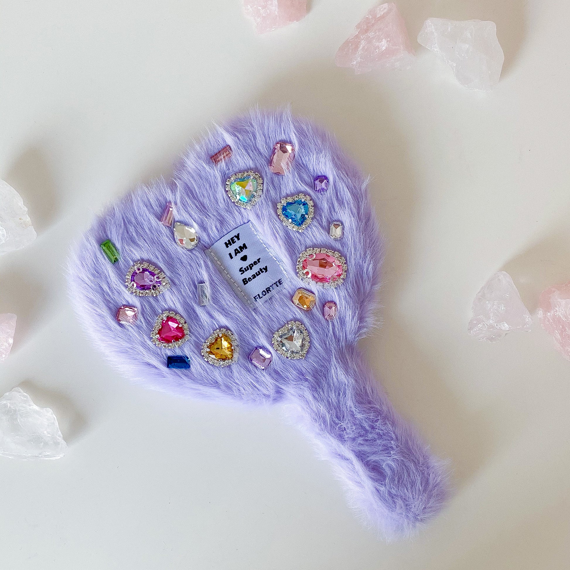 Segmentierte, selbstklebende, kleberfreie künstliche Wimpern